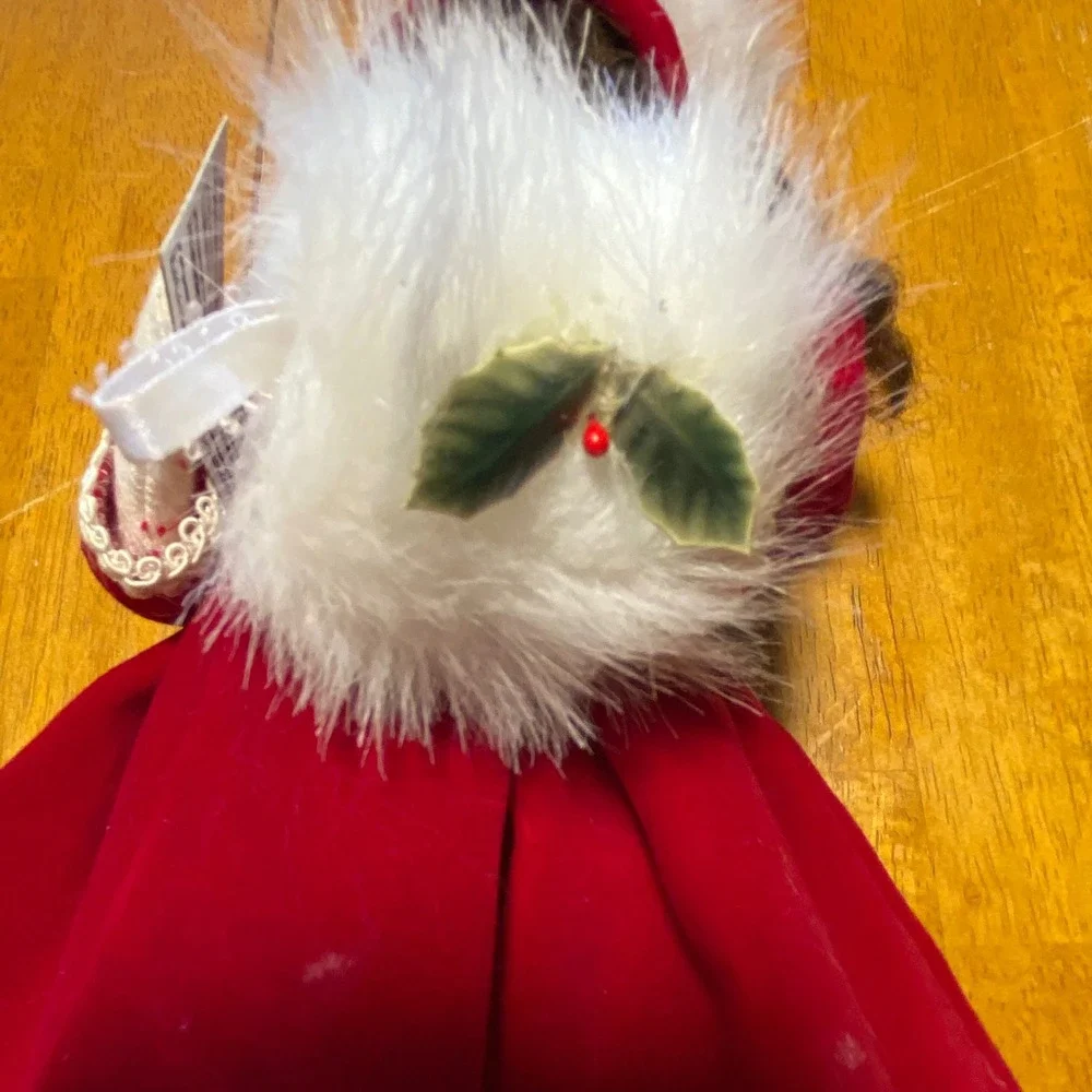 Unbranded Caroler Doll Christmas Decor Red Excellent Velvet Faux Fur Wood Base